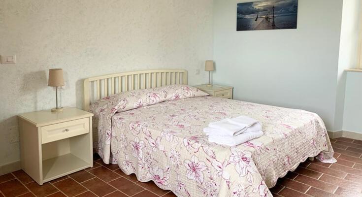 La Collina Monsampietro Morico Quarto foto
